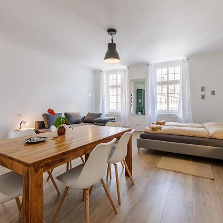 Stylish Centre Apartment Tgm Karlsbad Exterior foto
